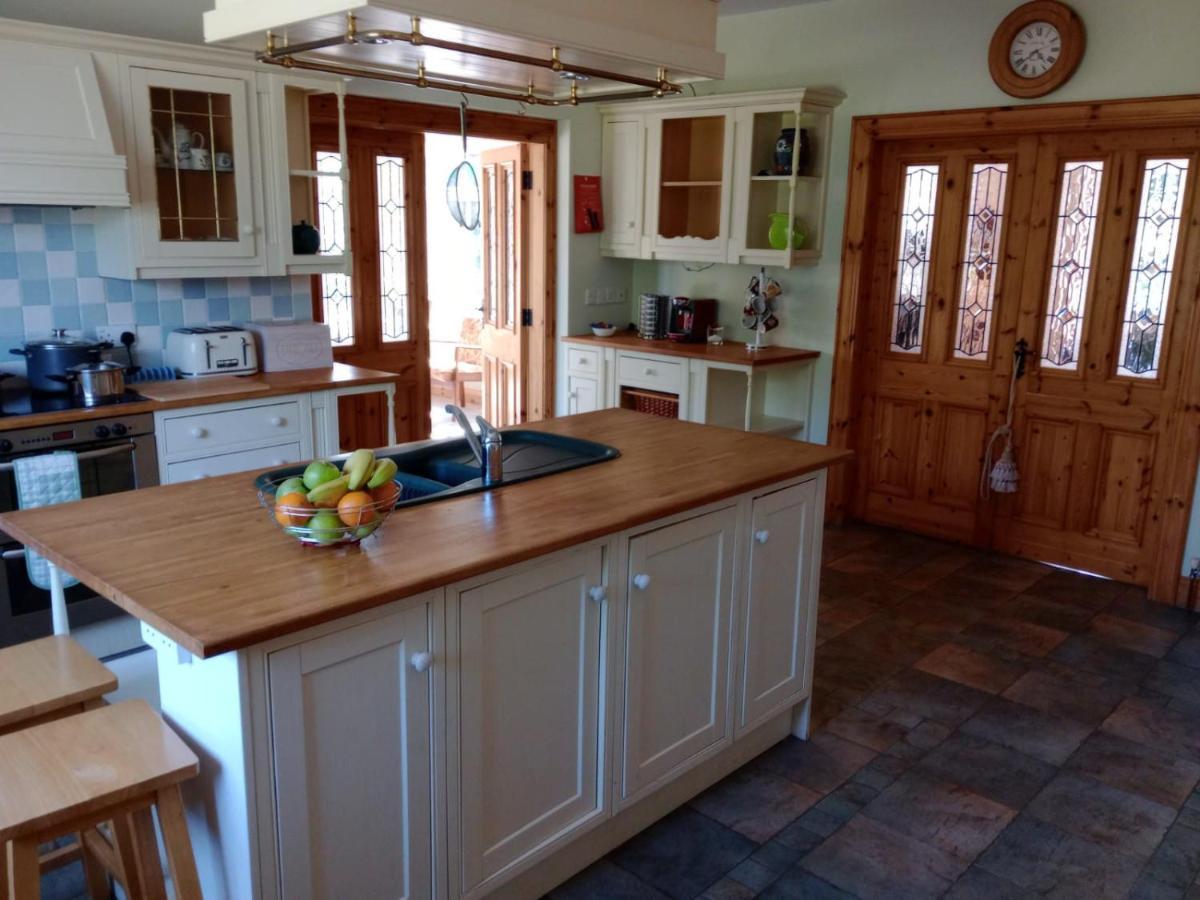 Tullynacrunat Lodge Castleblayney Eksteriør bilde