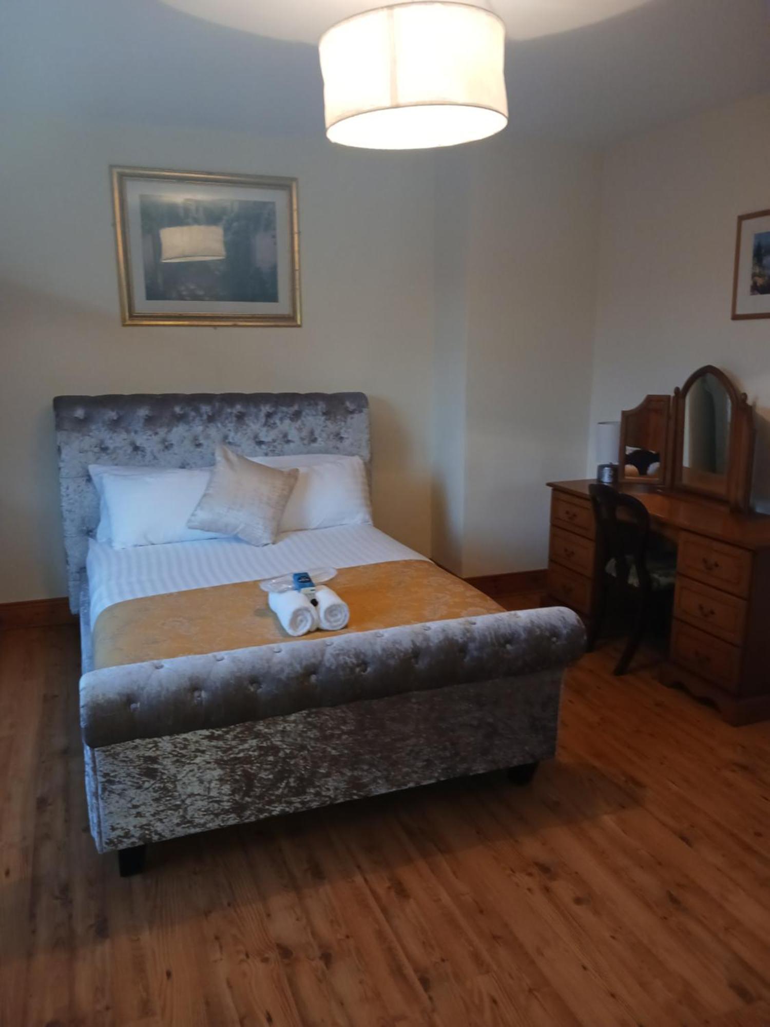Tullynacrunat Lodge Castleblayney Eksteriør bilde